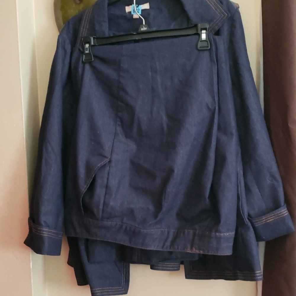 Jean Suit - Picture 2 of 2
